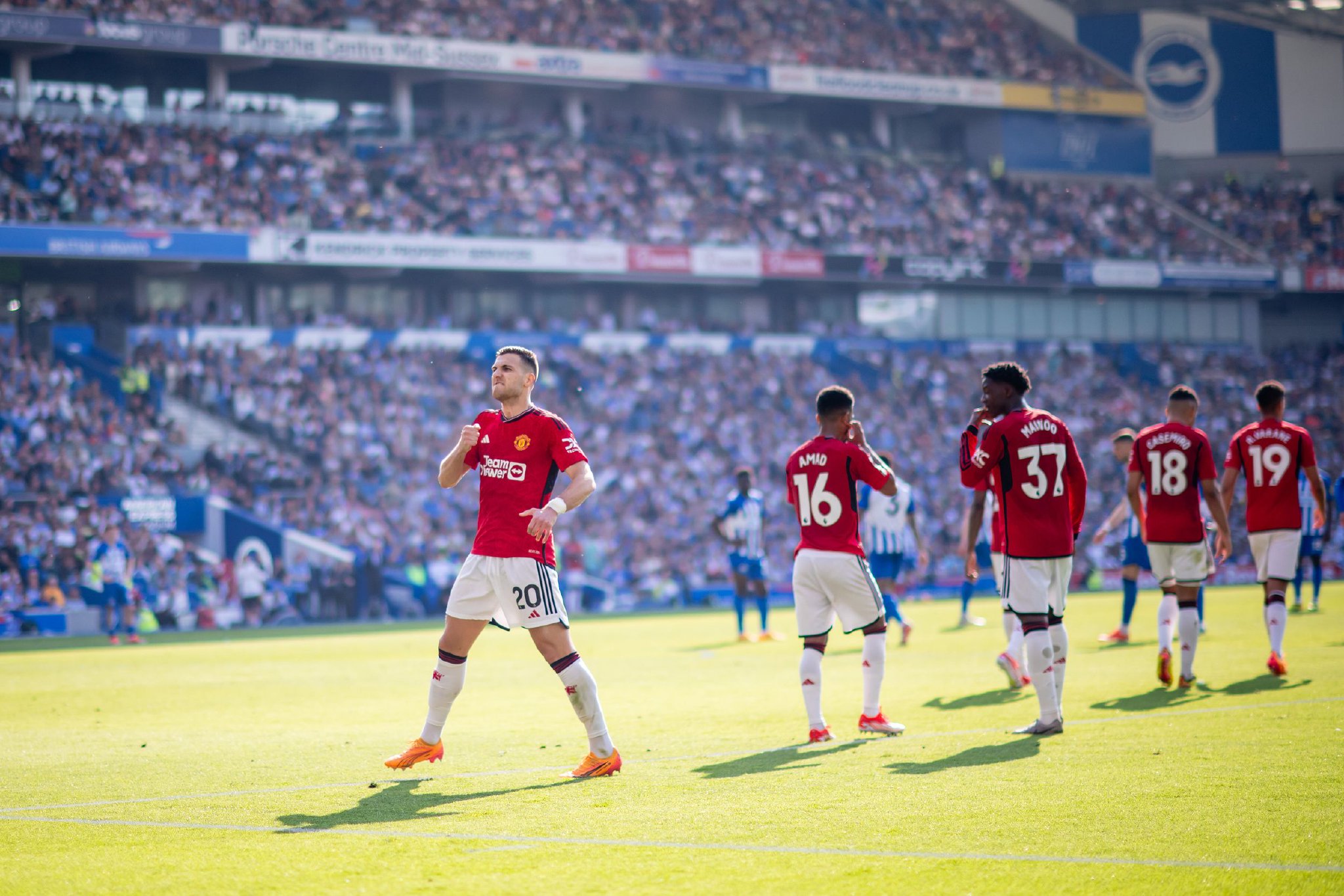 書寫了一個 書寫了一個